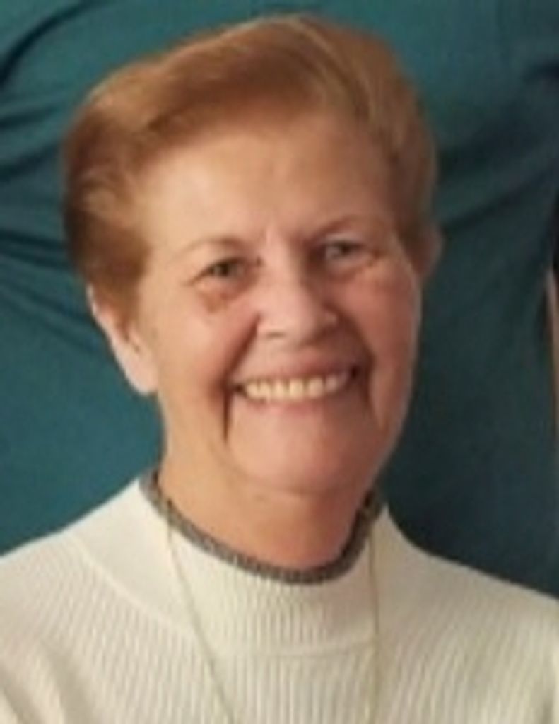 Eileen Fina