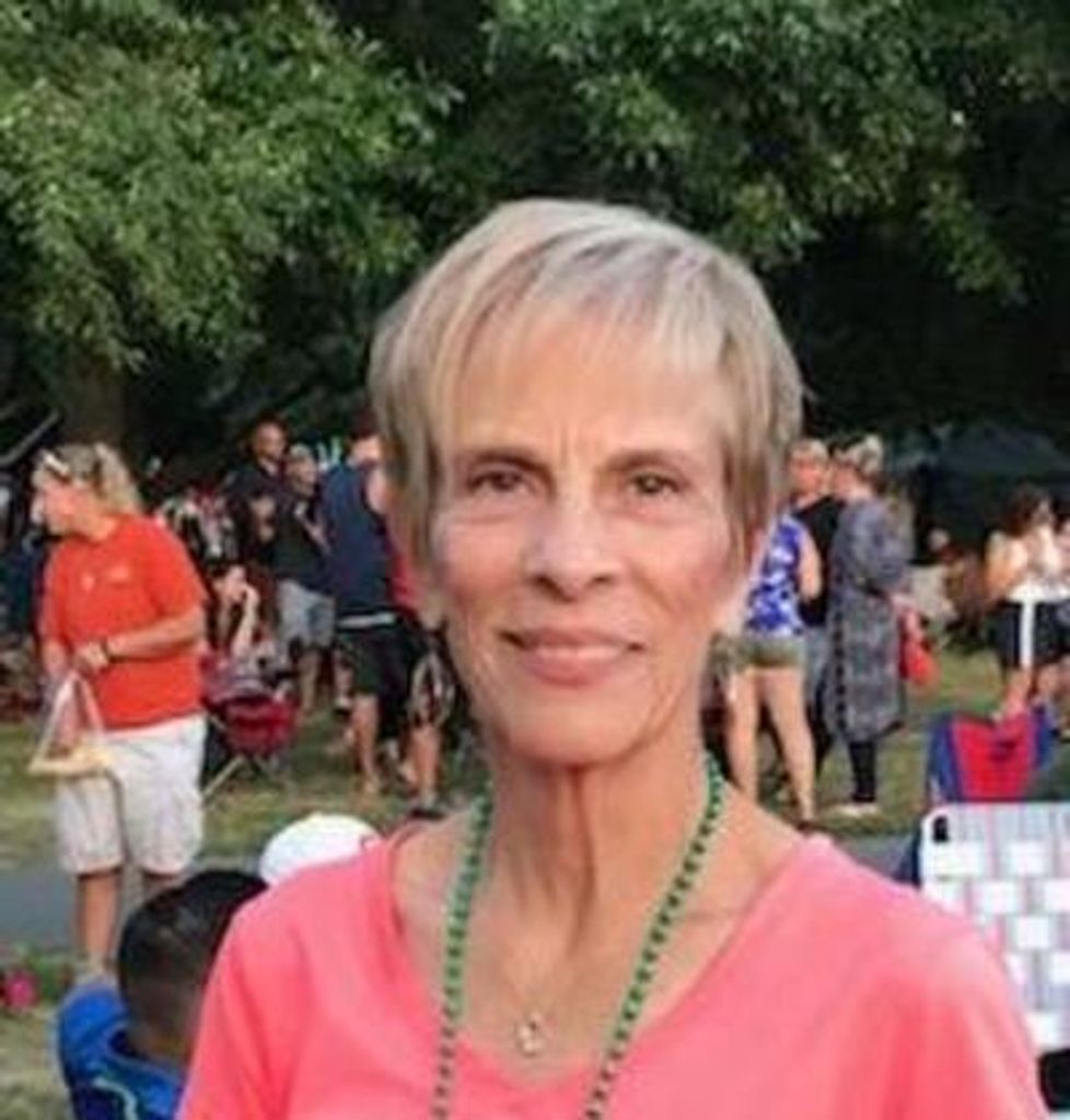 Mary Lue Ferguson Profile Photo