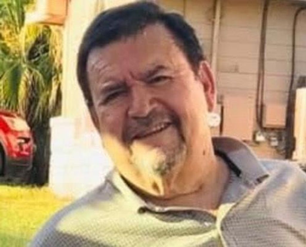 Santos Escalera Profile Photo