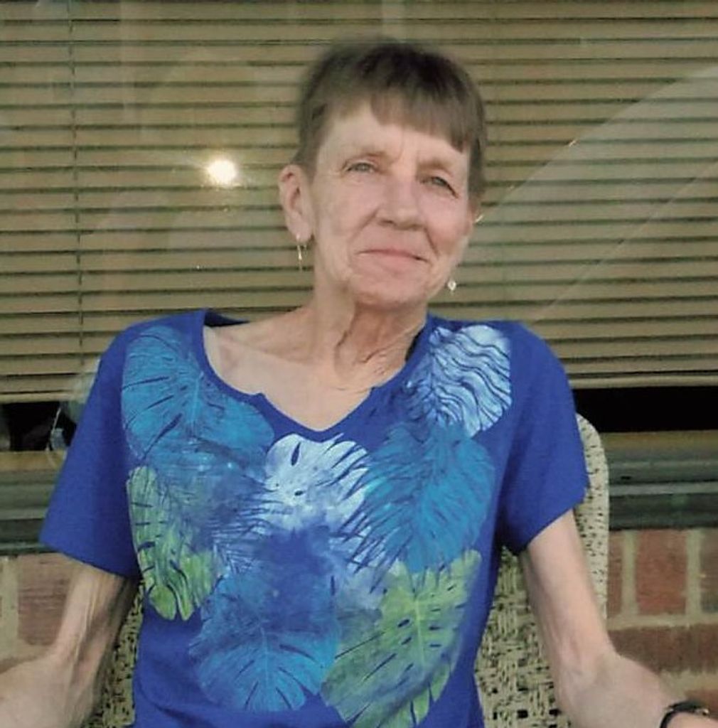 Mary Louise Dills
