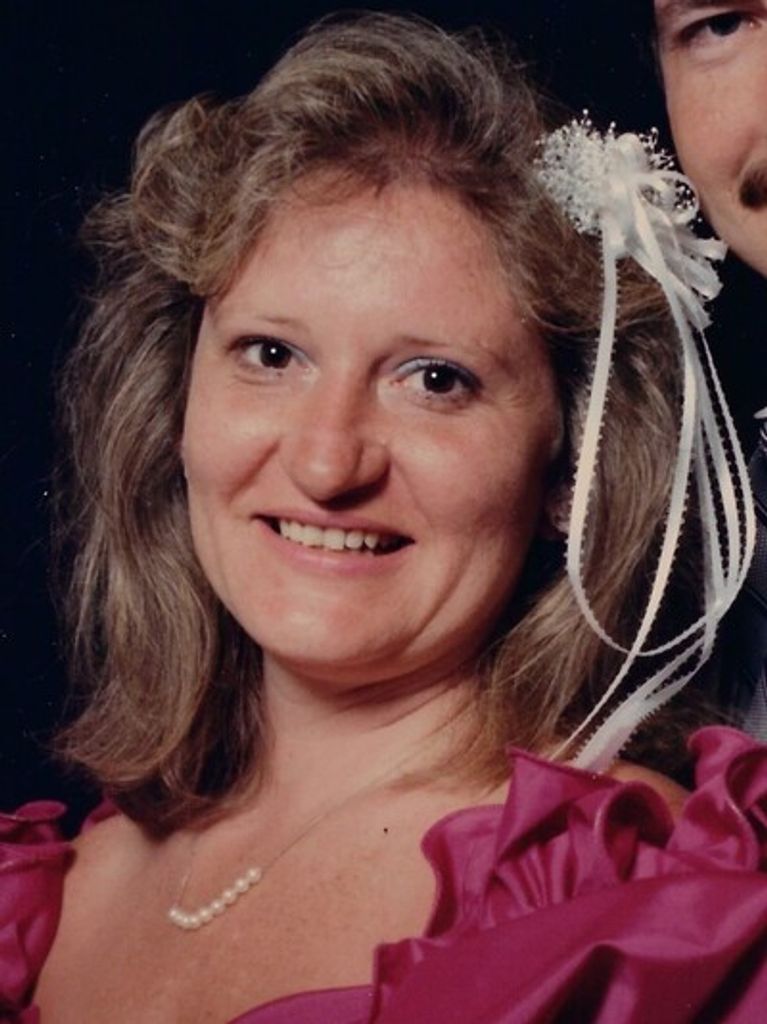 Linda Lurvey Profile Photo