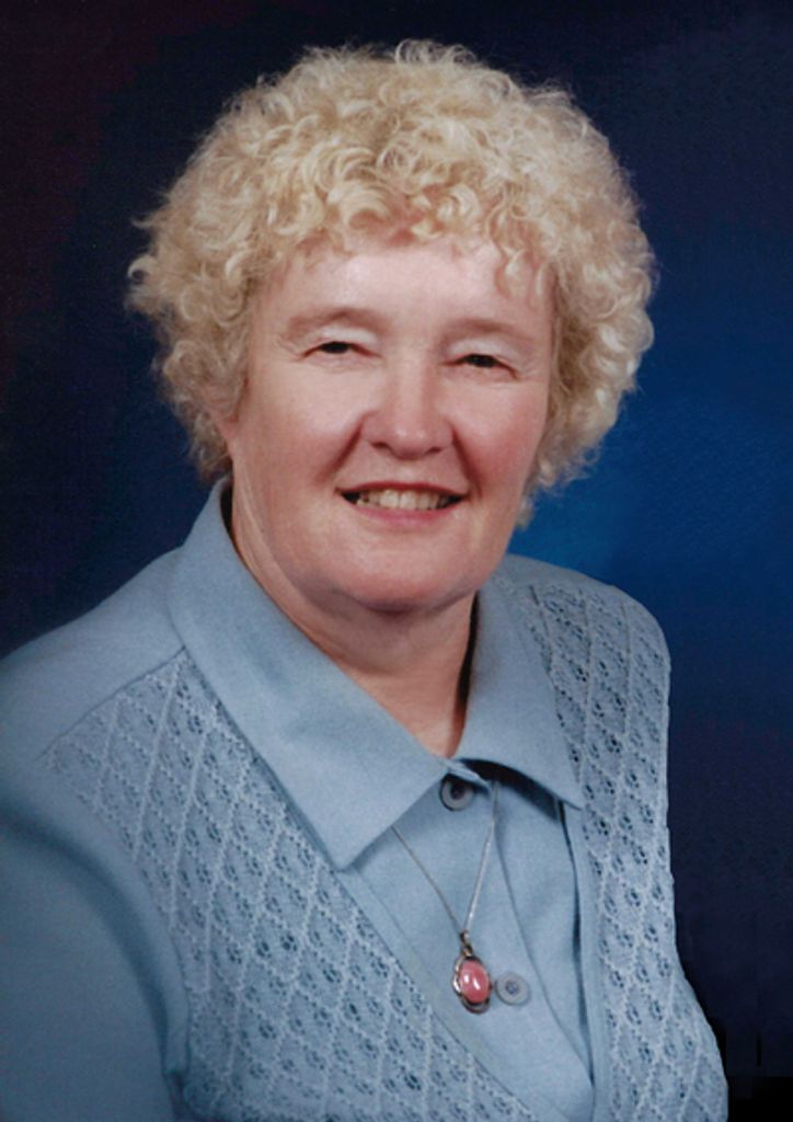 Corinne Marie Holasek Profile Photo