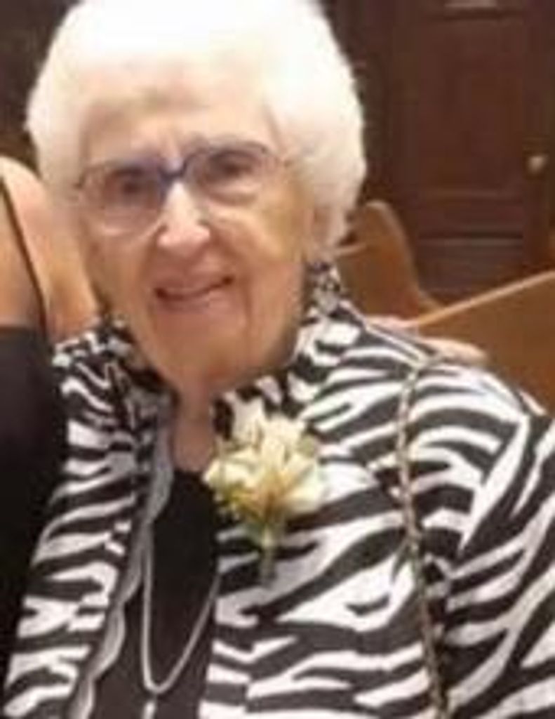 Marie Cavanaugh Profile Photo