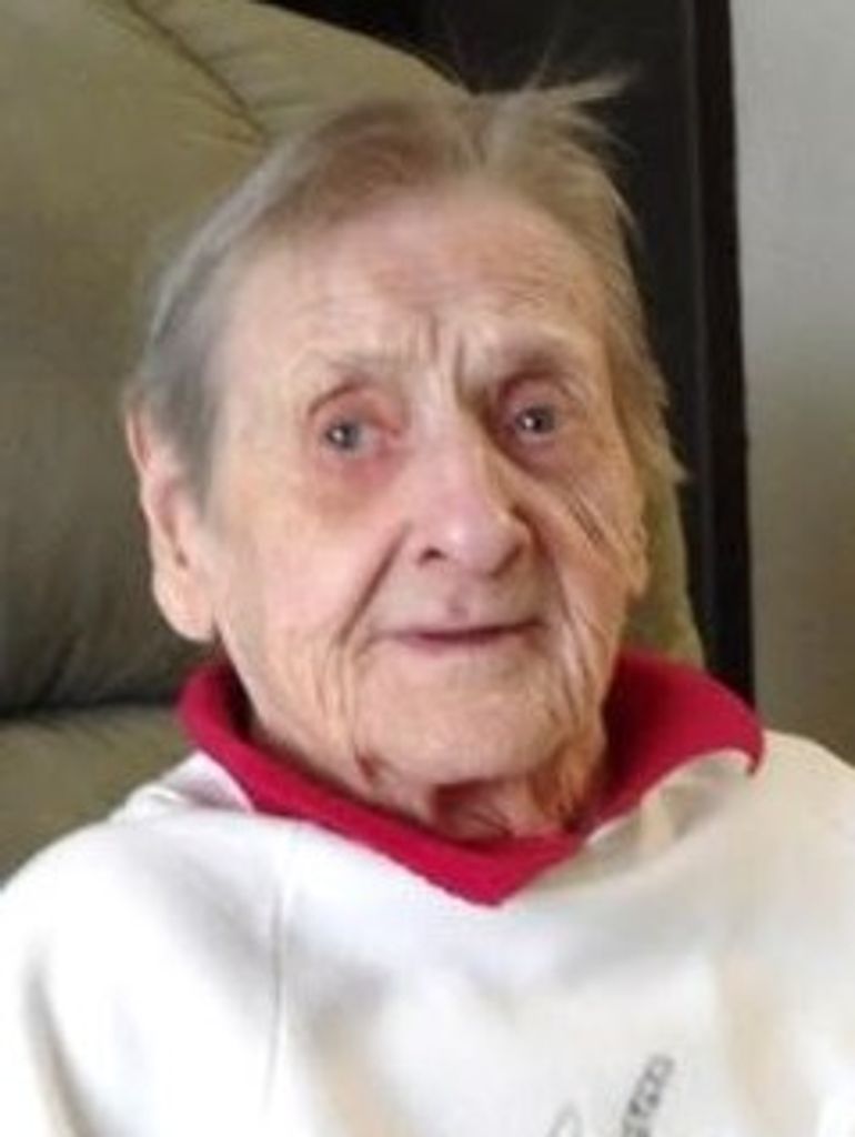 Elaine Idella Halla