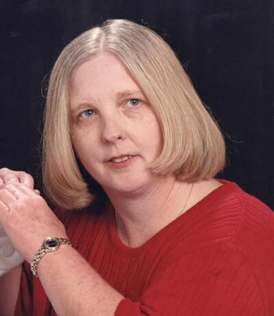 Robin Raye Holland Profile Photo