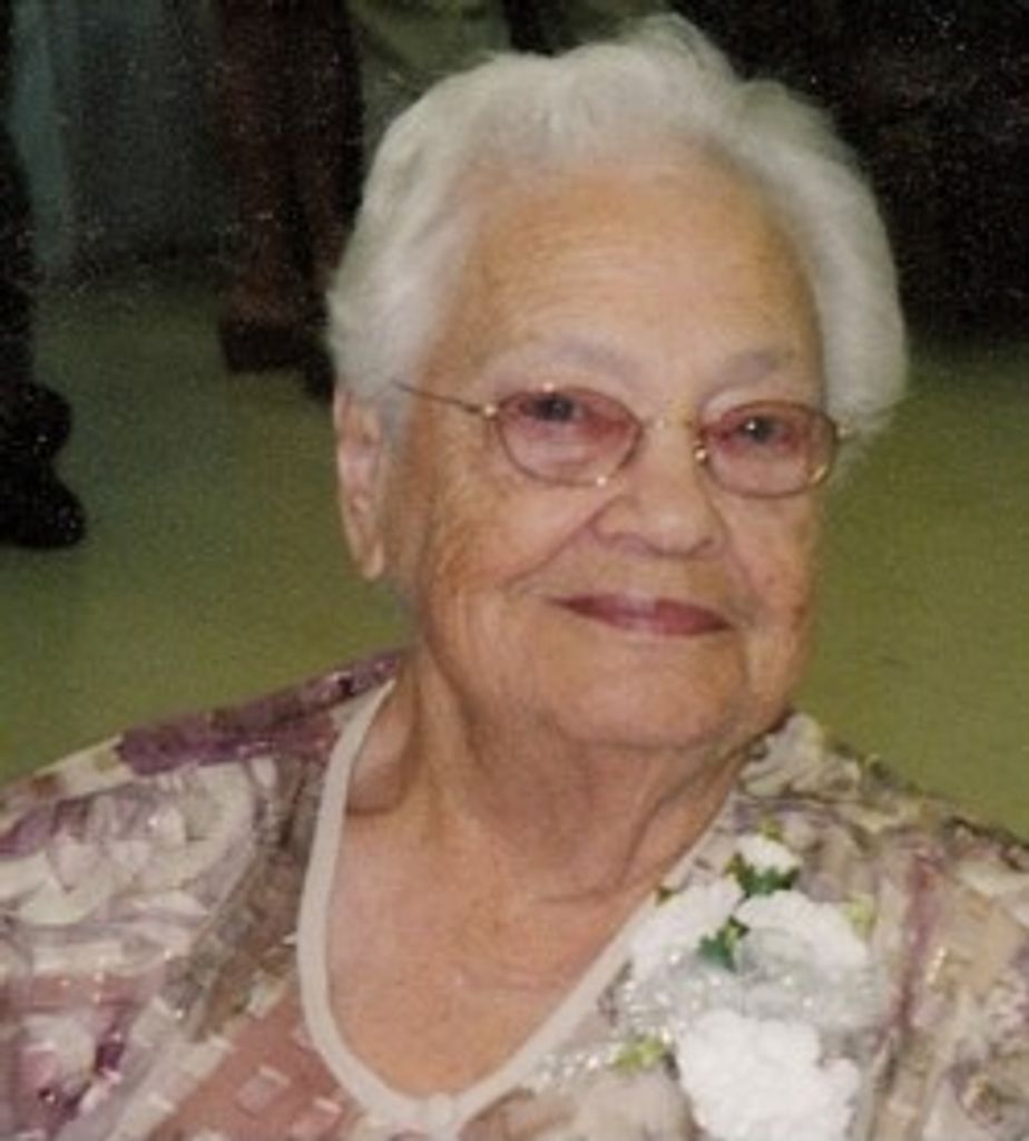 Pearl Lacombe