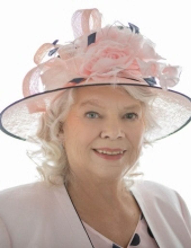 Lynne Marie Andrews Profile Photo