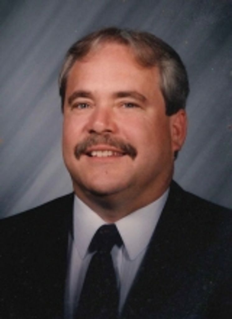 Larry Kluev Kluever