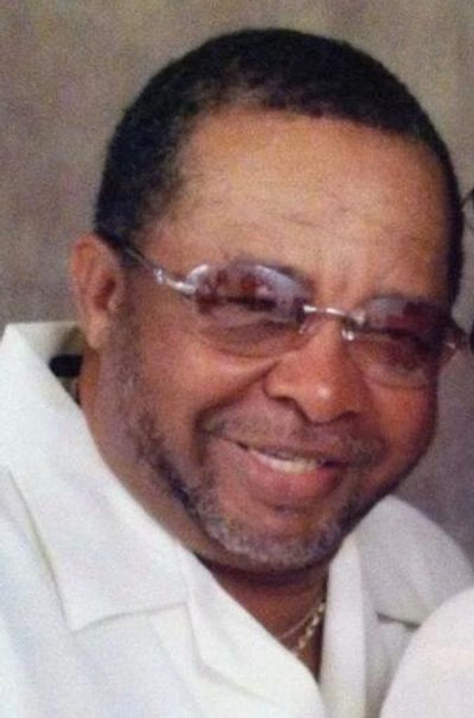 Rogers Small, Sr. Profile Photo