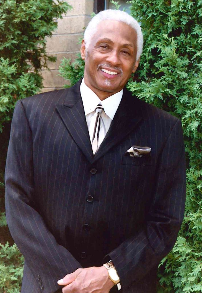 Howard Conway  Jr.