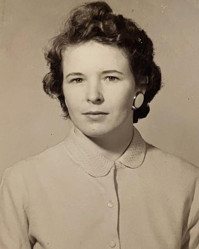 Mary Margaret Warren Profile Photo