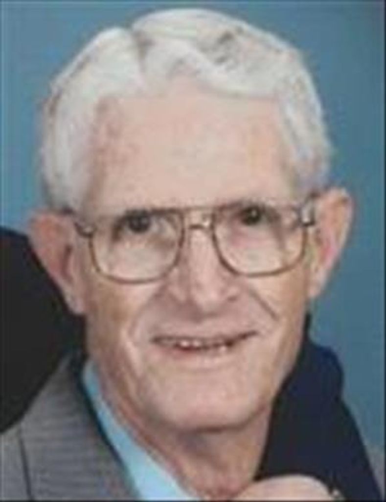 Edwin Holt