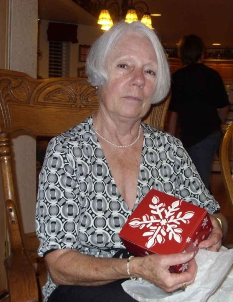 Shirley Ouellette