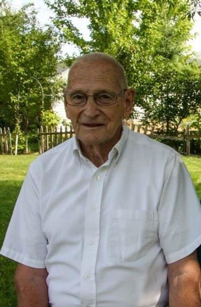 Gordon Lew Mar Empey