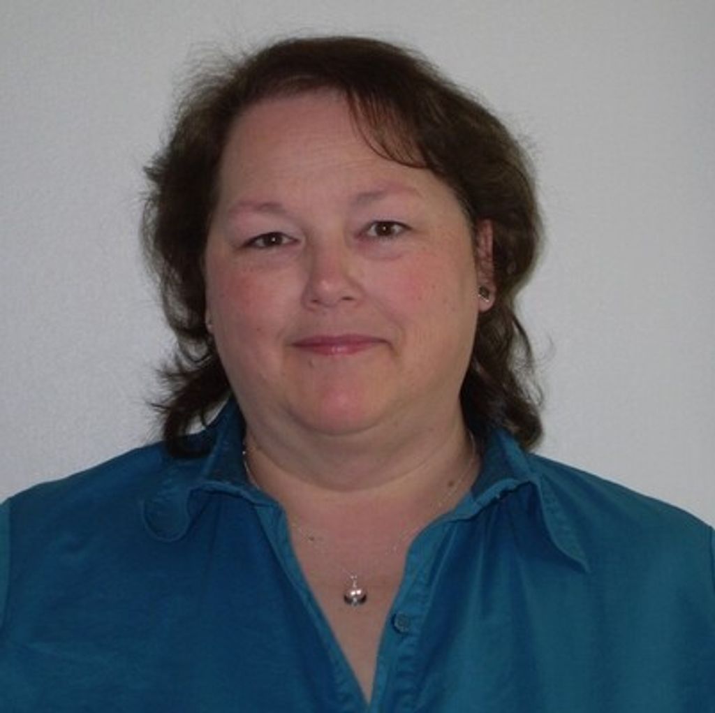 Carolyn Schmitz Profile Photo