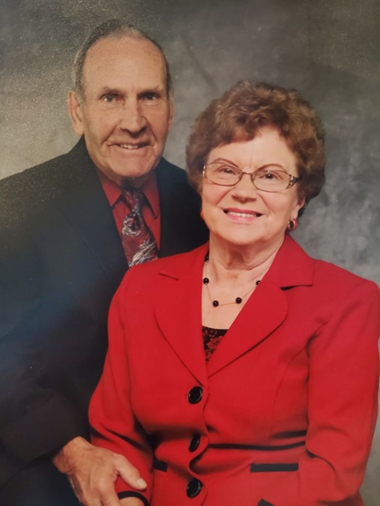 Jeanette & (Gilbert) Fries Profile Photo