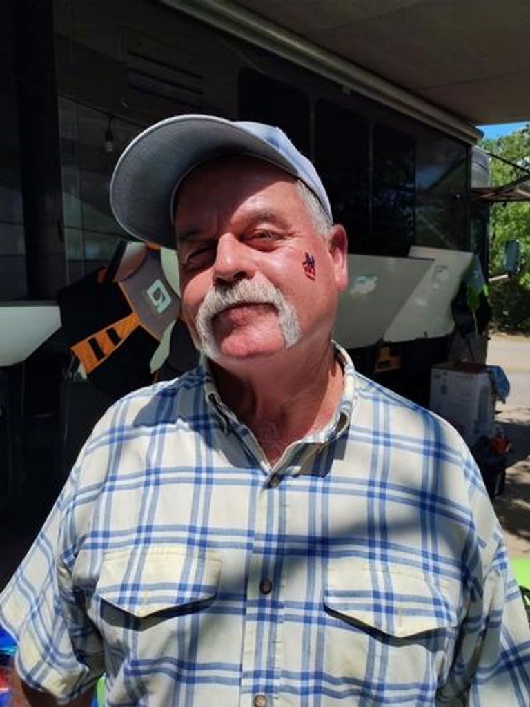 Danny Lee Mccurry Jr. Profile Photo