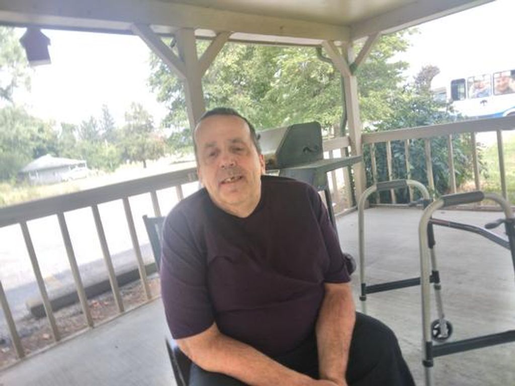 Steven Gurney Profile Photo