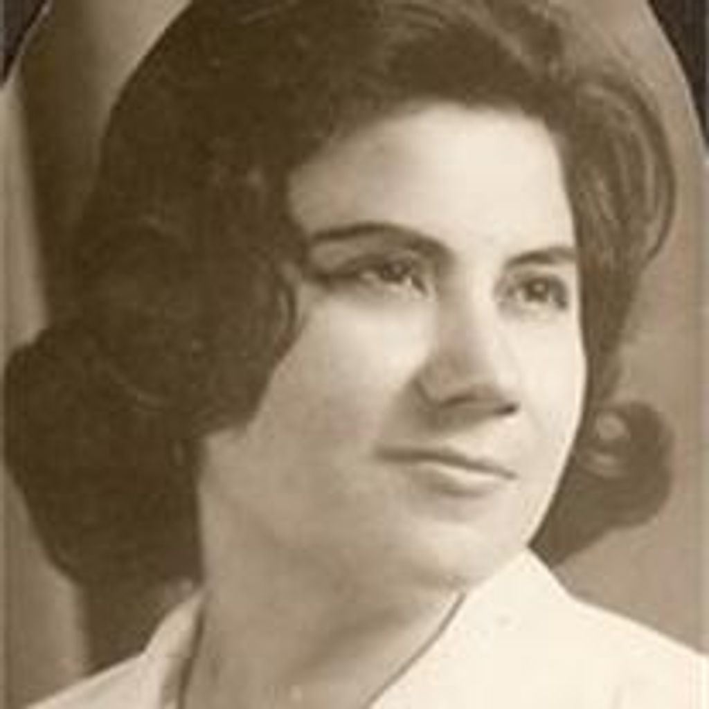 Maria Ines Lloyd