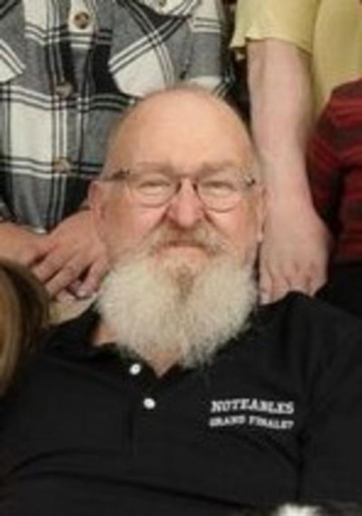 Jeffrey Hanson Profile Photo