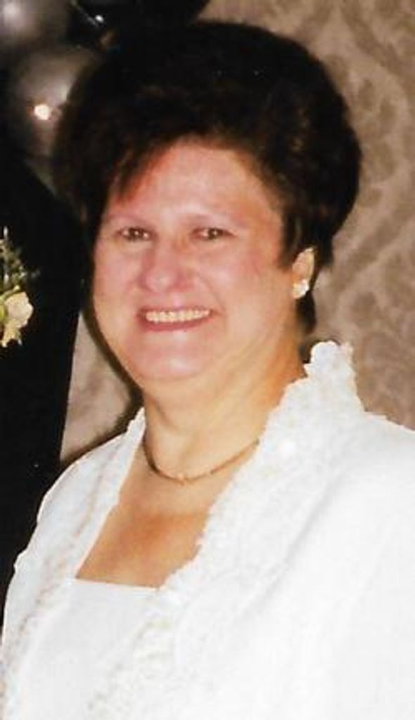 Ardiss "Ardy" Louise Bruns Profile Photo