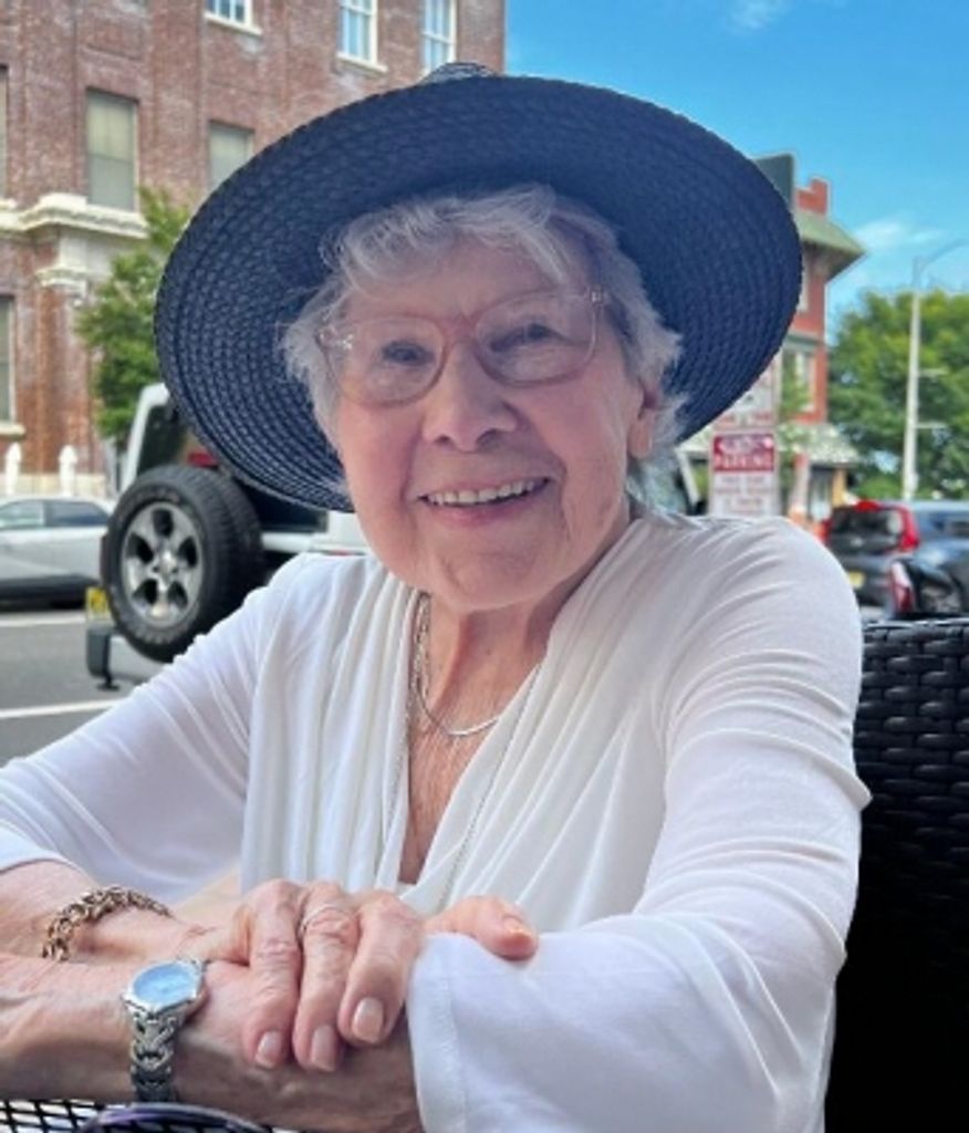 Lillian Jean Murray