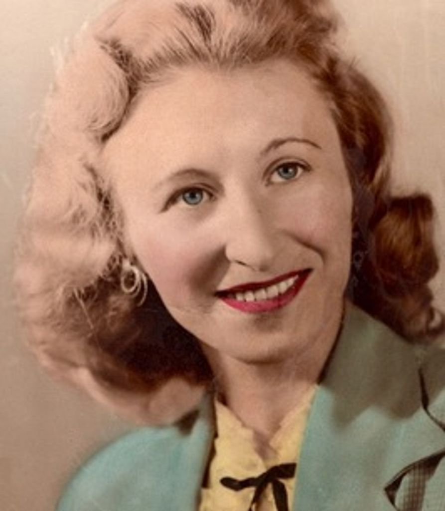 Frances Varhola Profile Photo