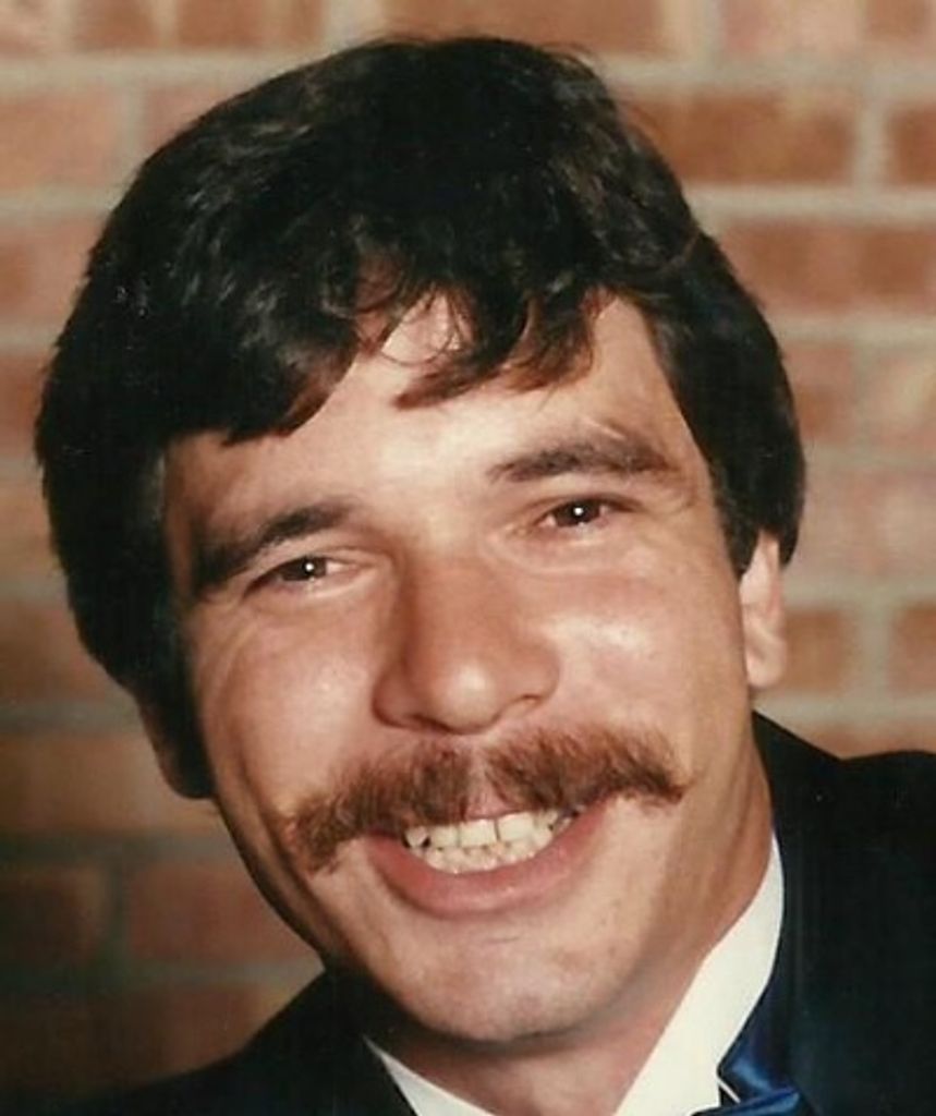 Mitchell Gregory Gianesin Profile Photo