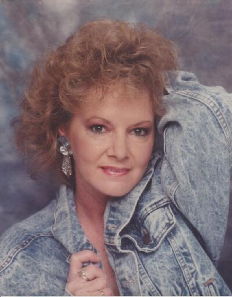 Helen Luthene Hook Profile Photo
