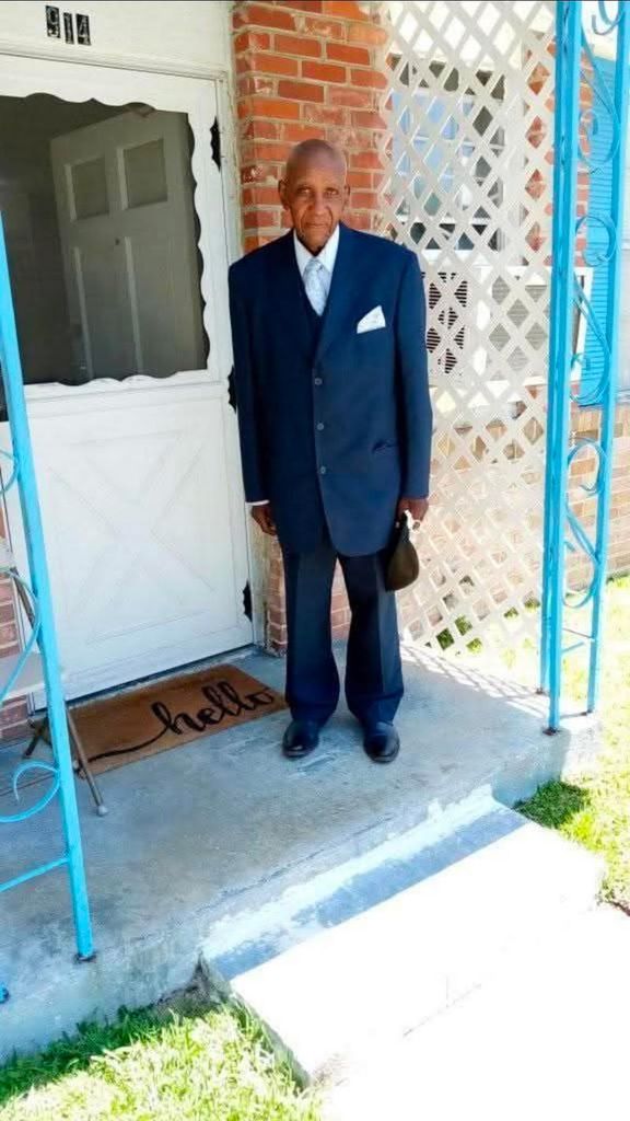 Mr. Barney Pinkney Profile Photo