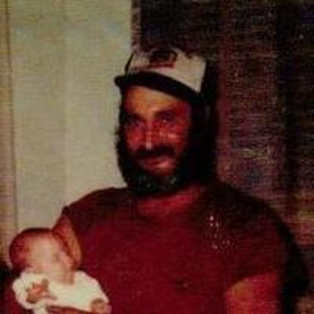 Charles W Ladd Sr