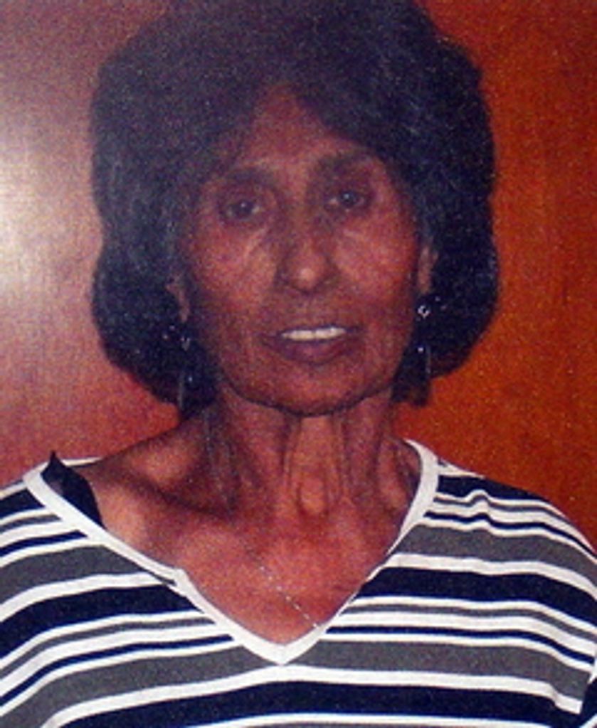Juanita Carlos