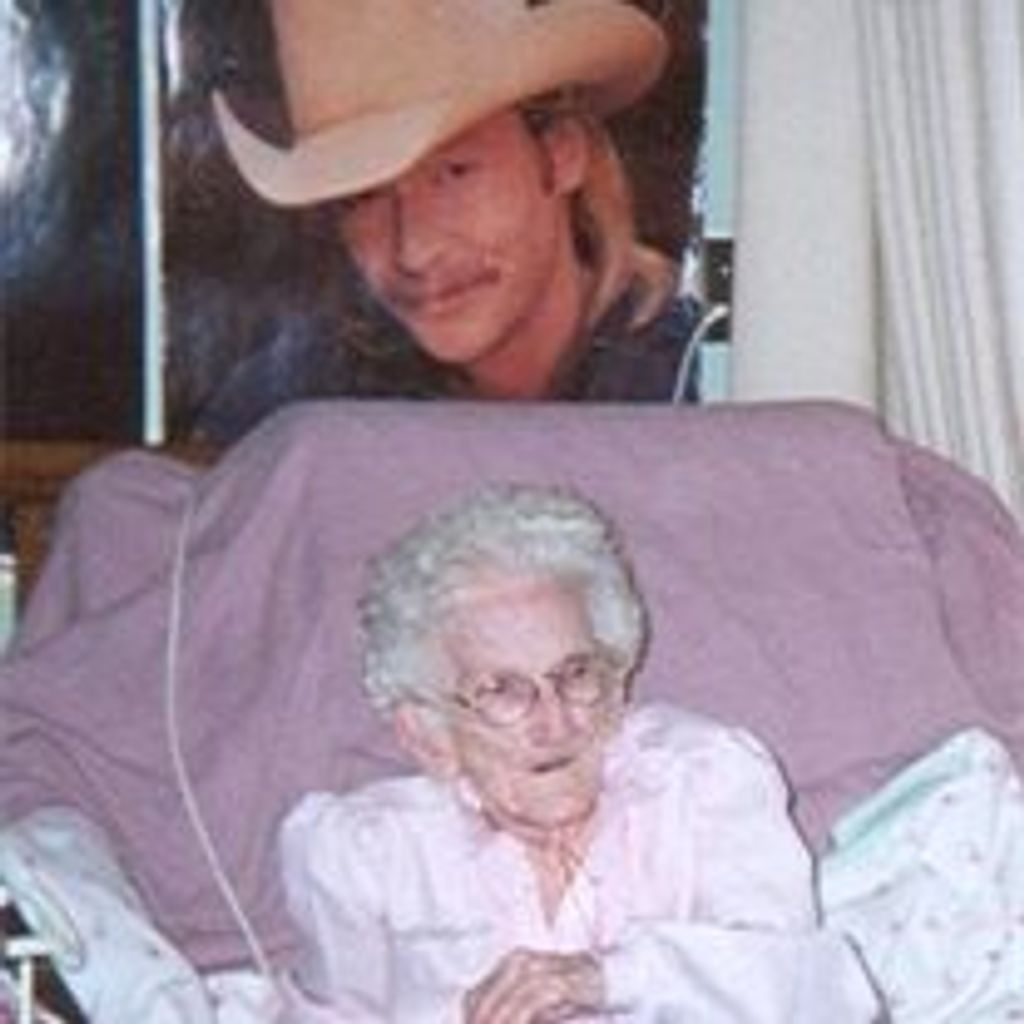 Dorothy M Swisher