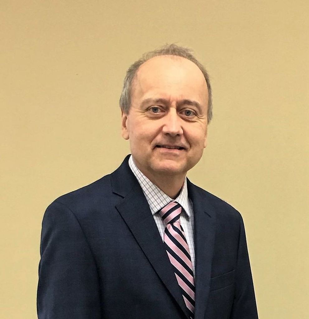 Don Oliver Bronn Profile Photo