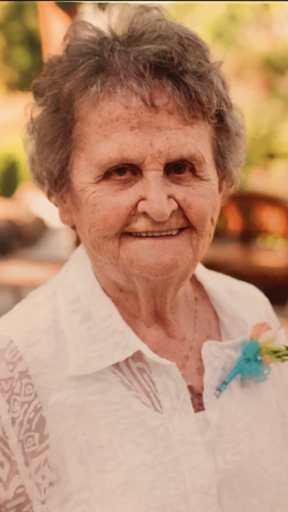 Ruth Macmillan Profile Photo