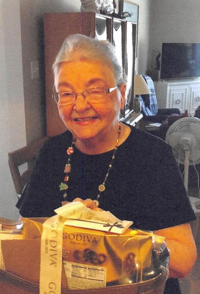 Mildred "Millie" Violet Rhoads Profile Photo