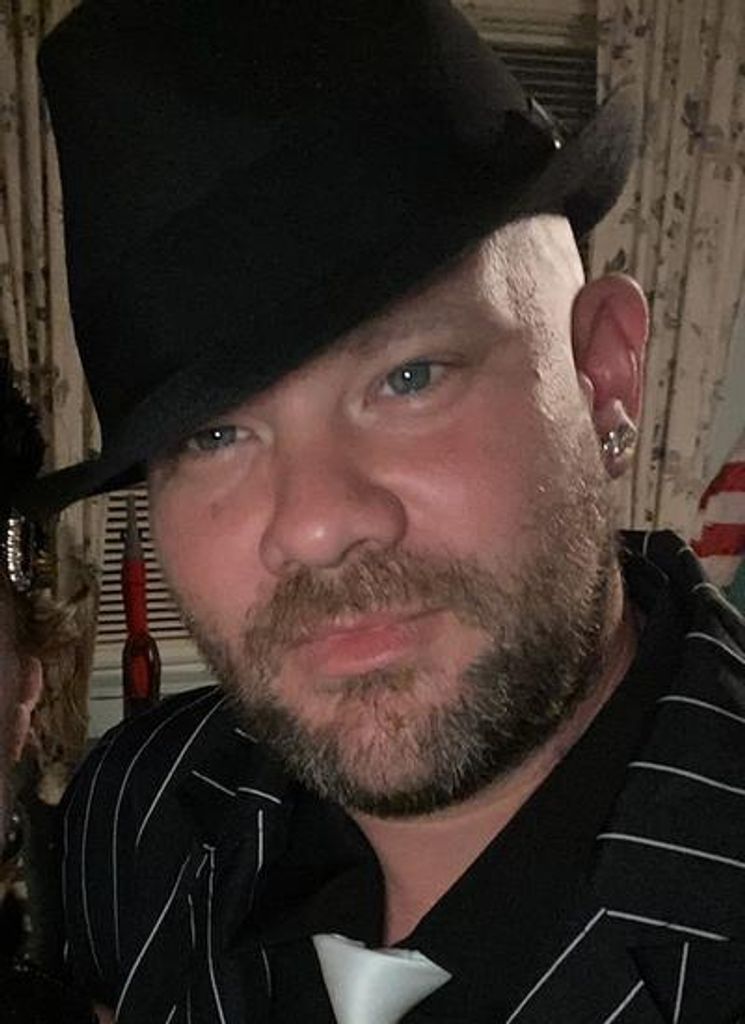Anthony Michael Carroll Profile Photo