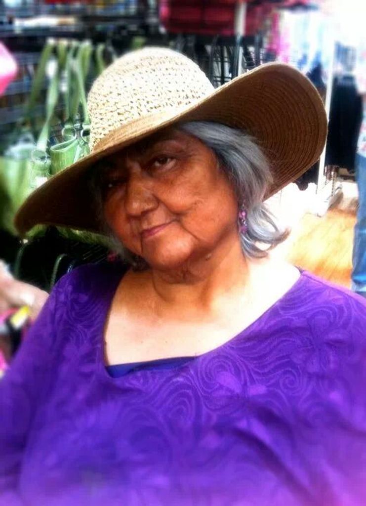Agudelo, Sara