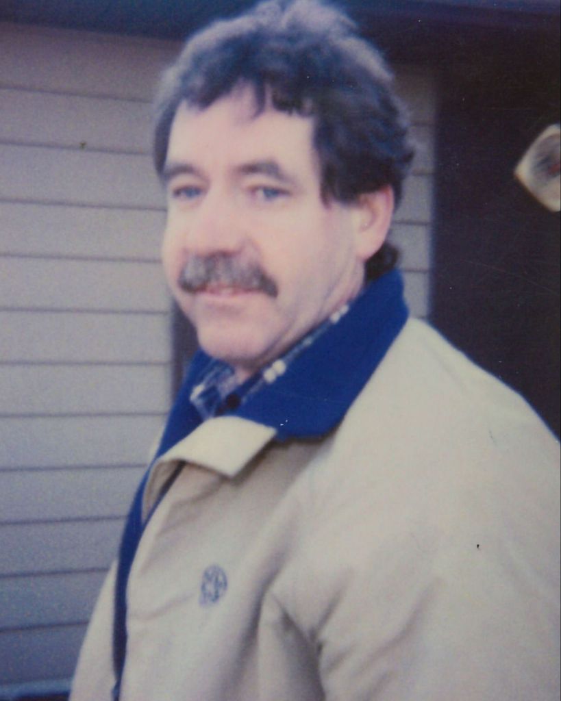 Daniel E. Munes