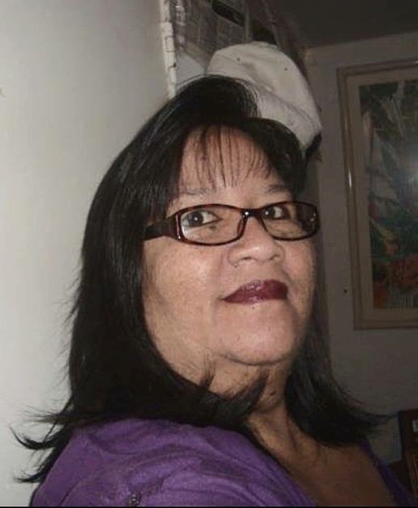 Salas, Rosa J