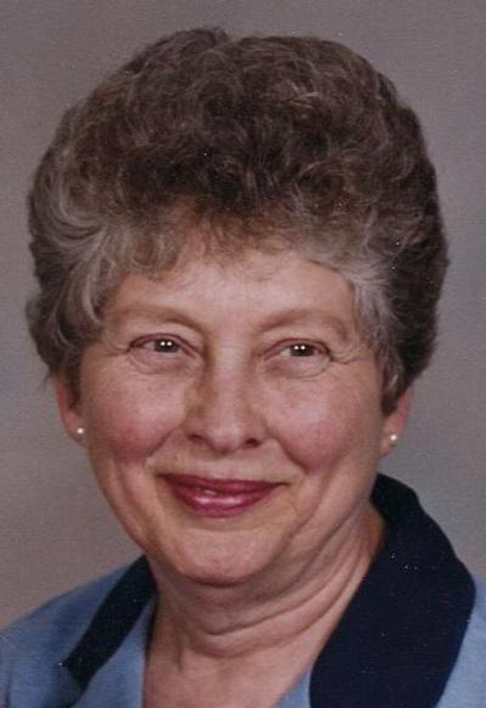 Maria Consuelo Pontones Profile Photo