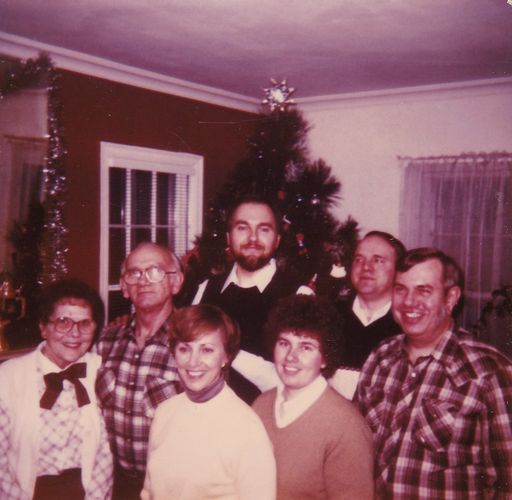 Linda Kay Davis photo gallery thumbnail 21 of 45