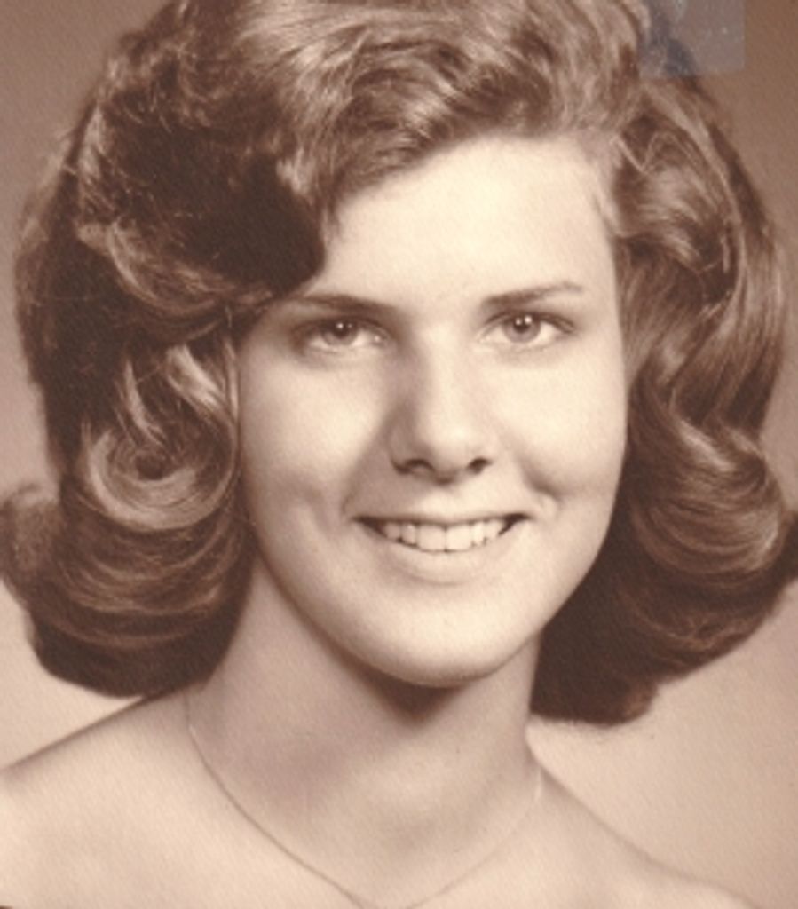 Linda Everitt-Teada Profile Photo