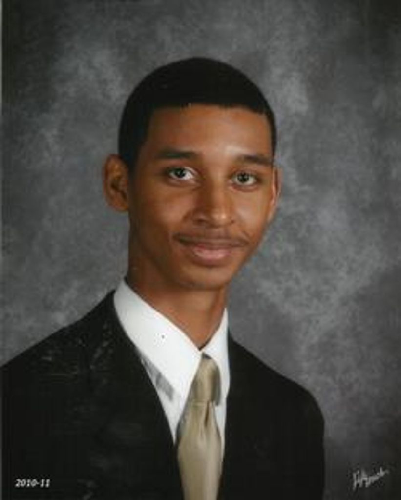 Terrell Andrew Hurt Profile Photo