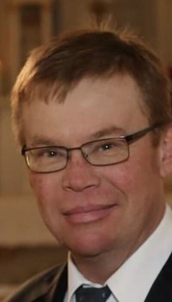 Thomas "Tom" Peterson Profile Photo