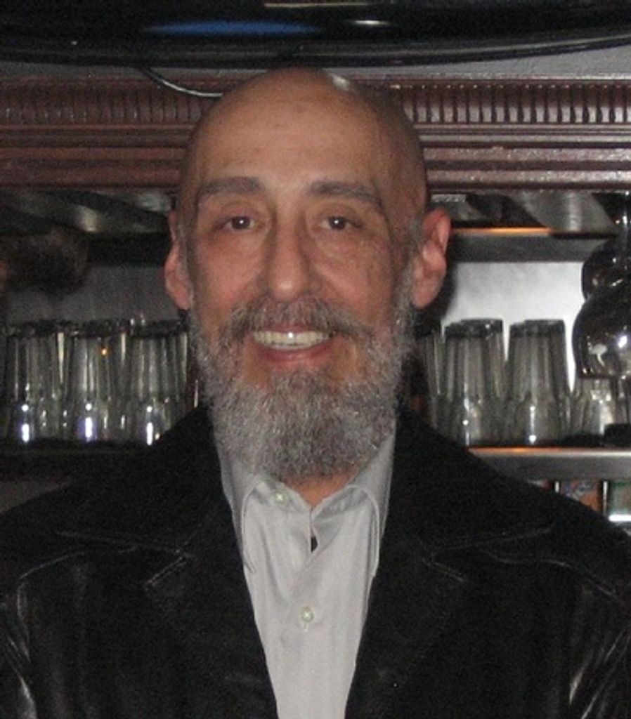 Daniel J. Pires