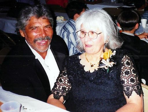 Yolanda C. Gonzalez photo gallery thumbnail 46 of 357