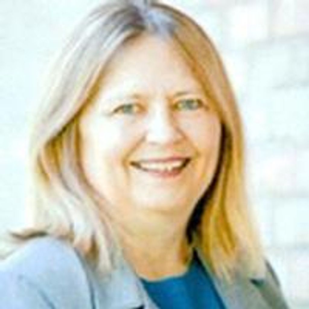 Jo  Louise Bullis