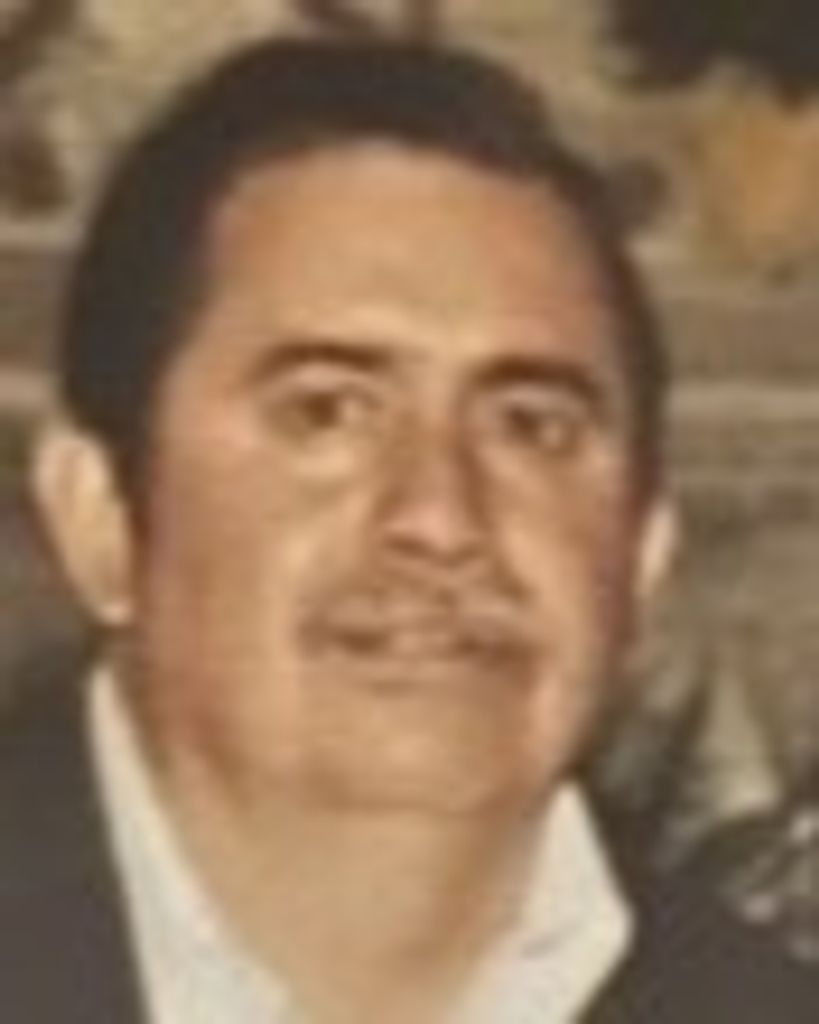 Roberto Sustaita Sr.