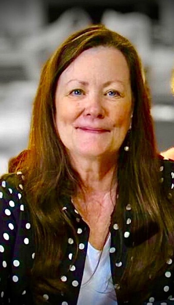Elaine Ainsworth Profile Photo